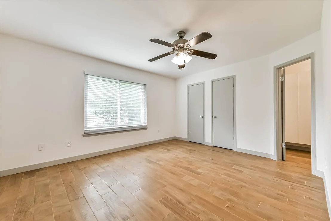 Photo of 3410 Crestmeadow Drive