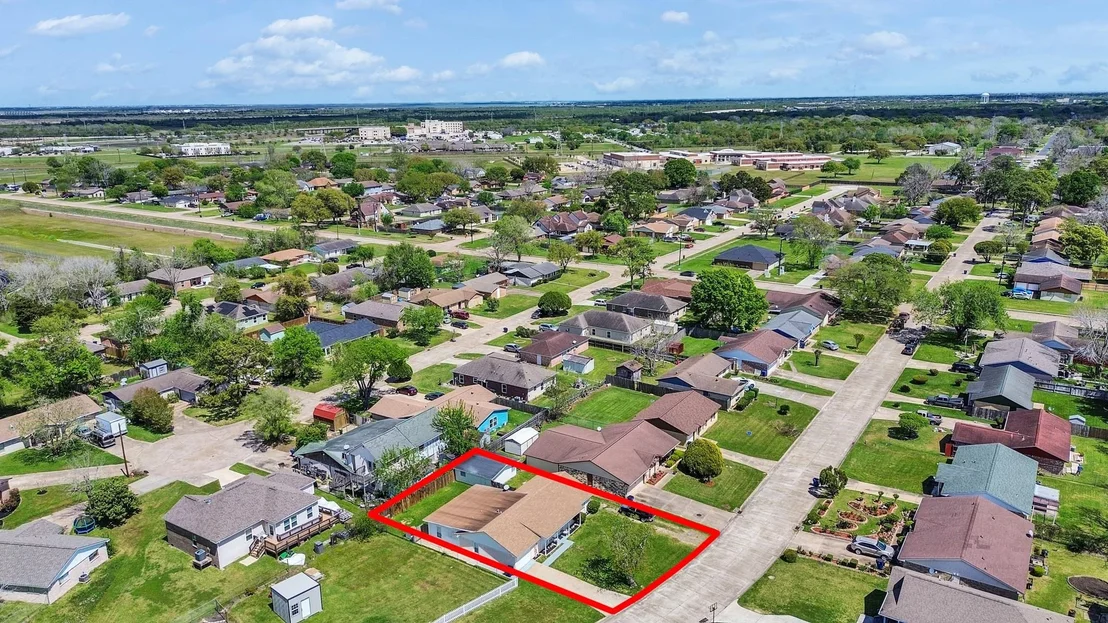 Photo of 7426 Nightingale Circle