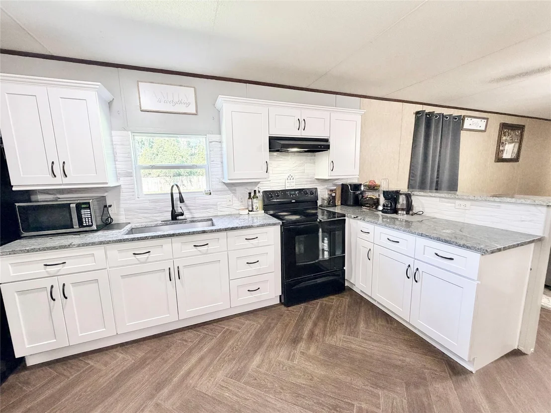 Photo of 24178 Lilac Way