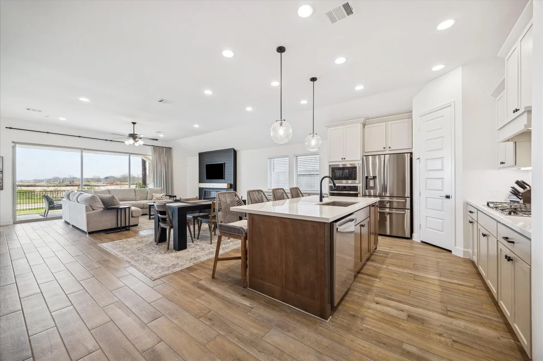 Photo of 31130 Crescent Hill Drive