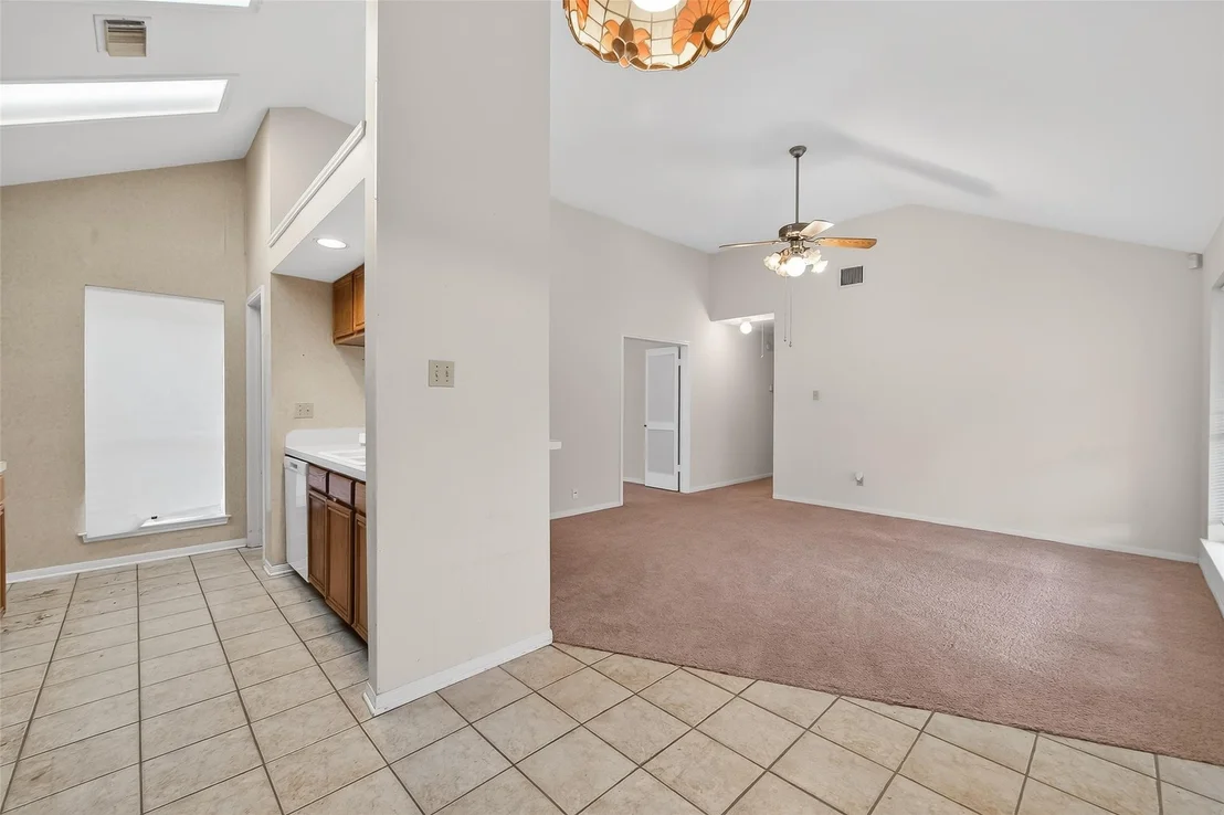 Photo of 17423 Saxon Drive
