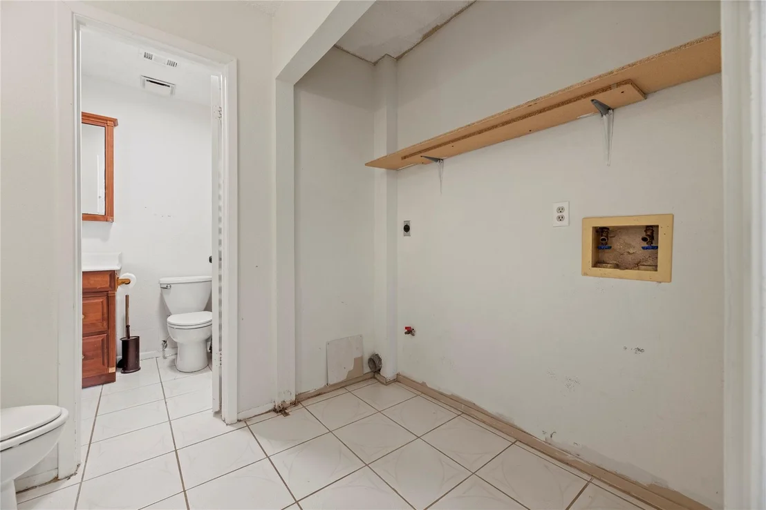 Photo of 8622 Ashlawn Drive
