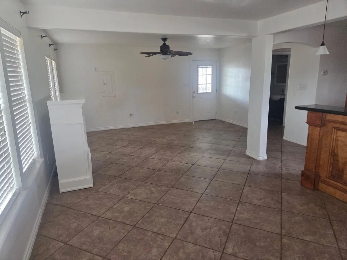 Photo of 503 Pine Lane