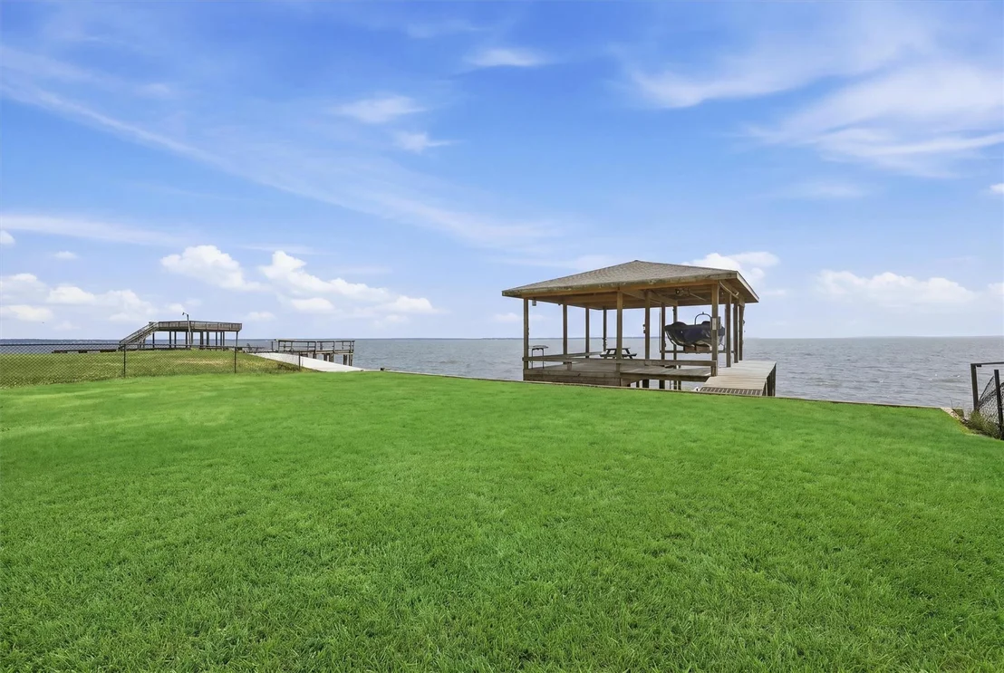 Photo of 281 Fishermans Bend Drive