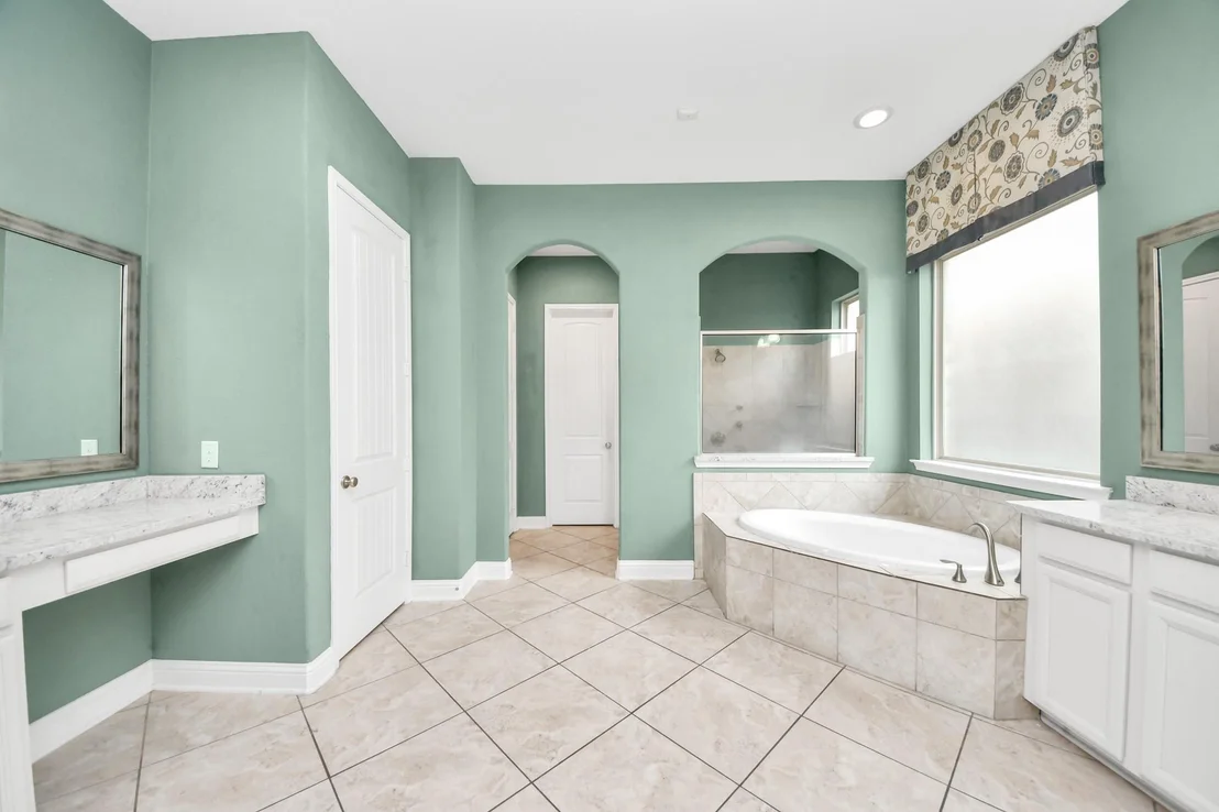 Photo of 20211 Cascading Falls Boulevard
