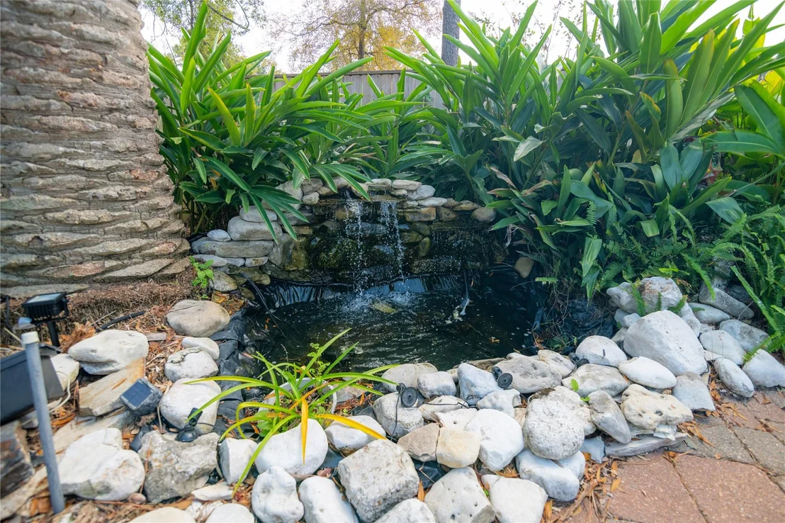 Photo of 614 Olde Oaks Drive