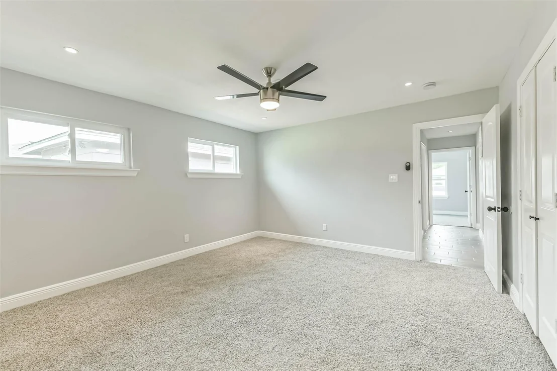 Photo of 8711 Othello Street