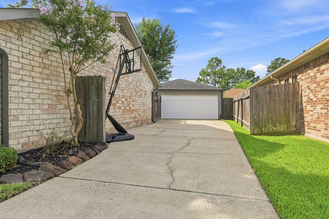 Photo of 21311 Park Bluff Drive