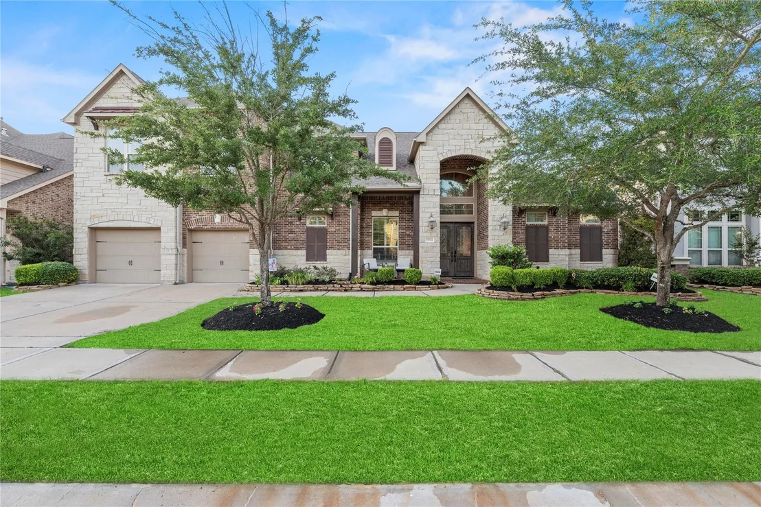 Photo of 19514 Meadow Lakes Drive