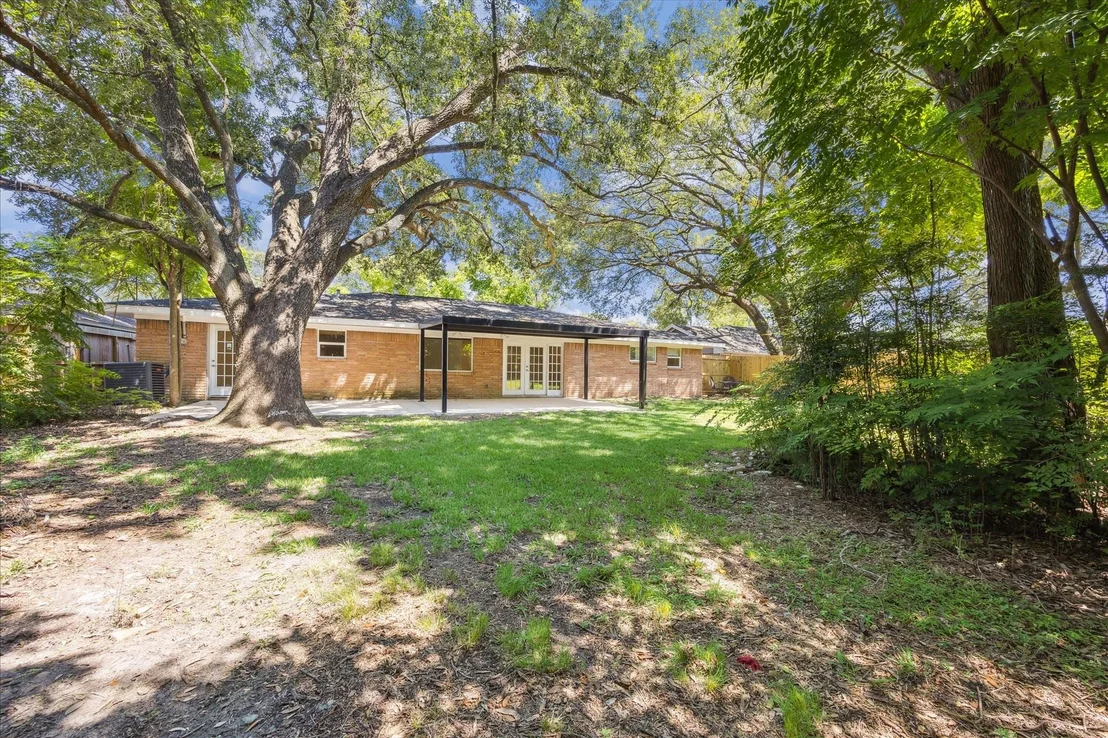 Photo of 5419 Beechnut Street