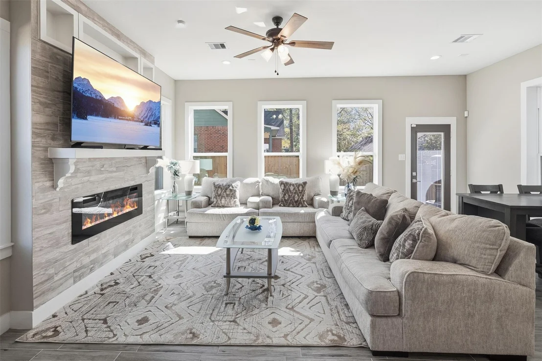 Photo of 294 Apple Valley