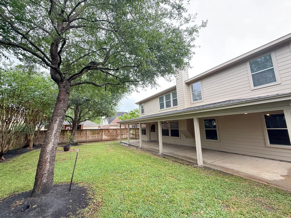 Photo of 19522 Fernhaven Drive