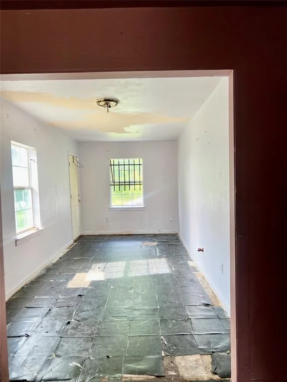 Photo of 5311 Lyndhurst Drive