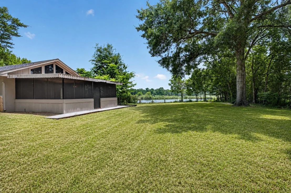 Photo of 4323 Pine Shadows Street