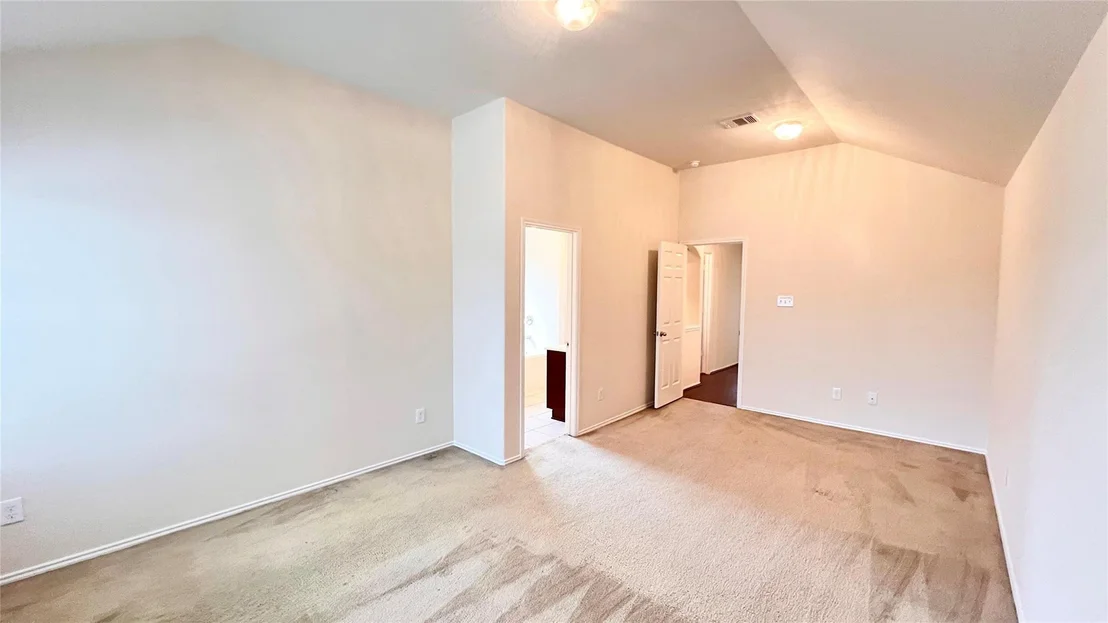 Photo of 1114 Aster Road