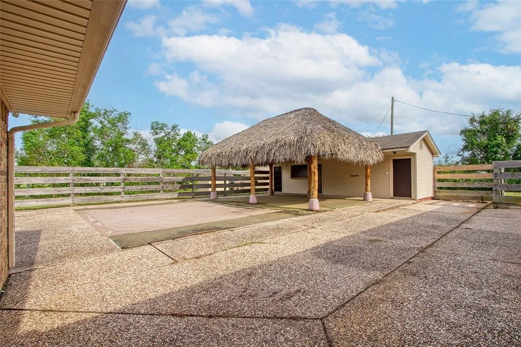 Photo of 2111 County Road 428