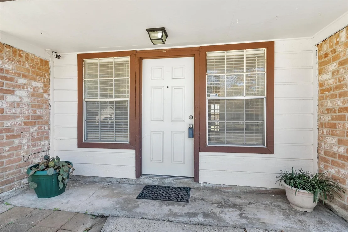 Photo of 23014 Berry Pine Drive