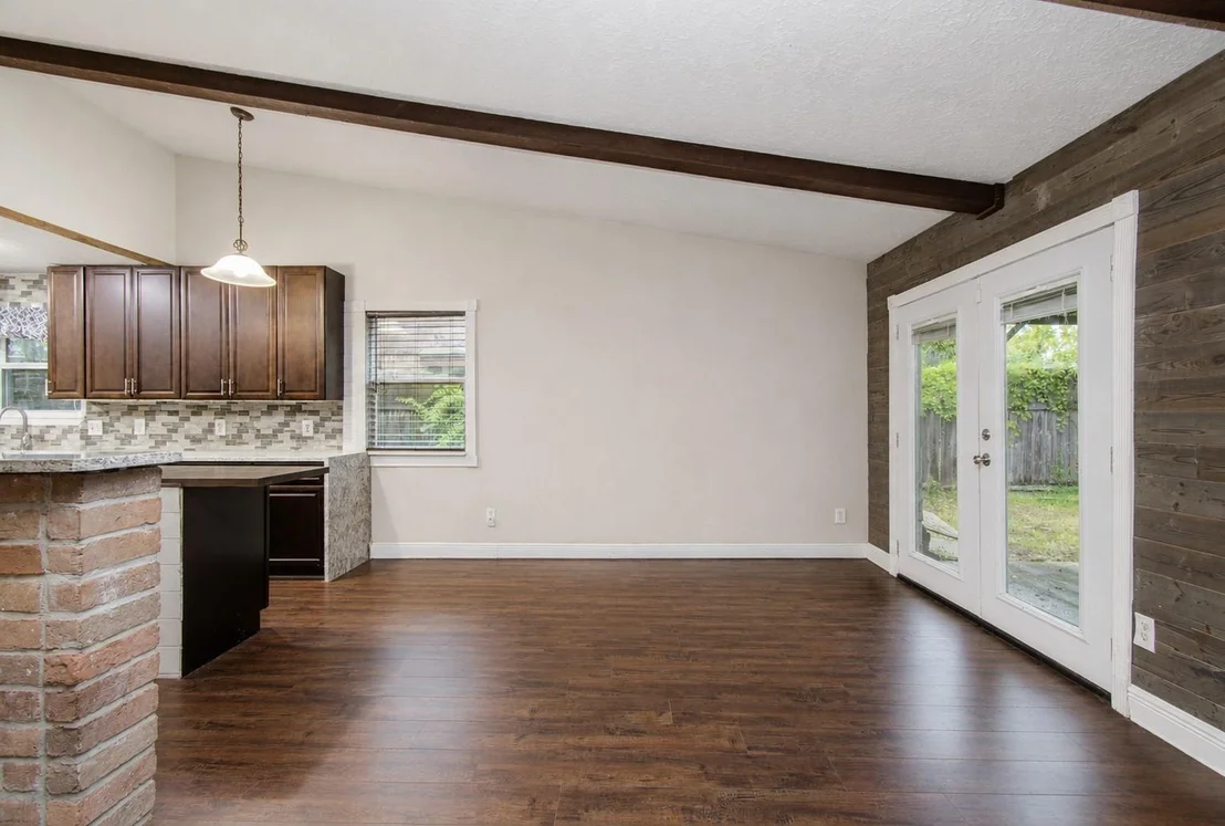 Photo of 3731 Nutwood Lane