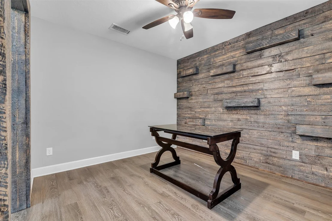 Photo of 11635 Forest Glen Drive