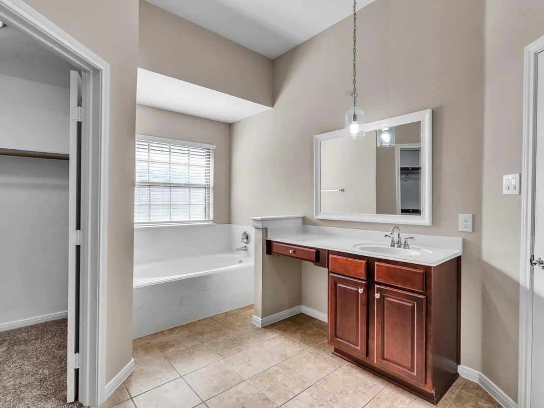 Photo of 6827 Davy Crockett Drive