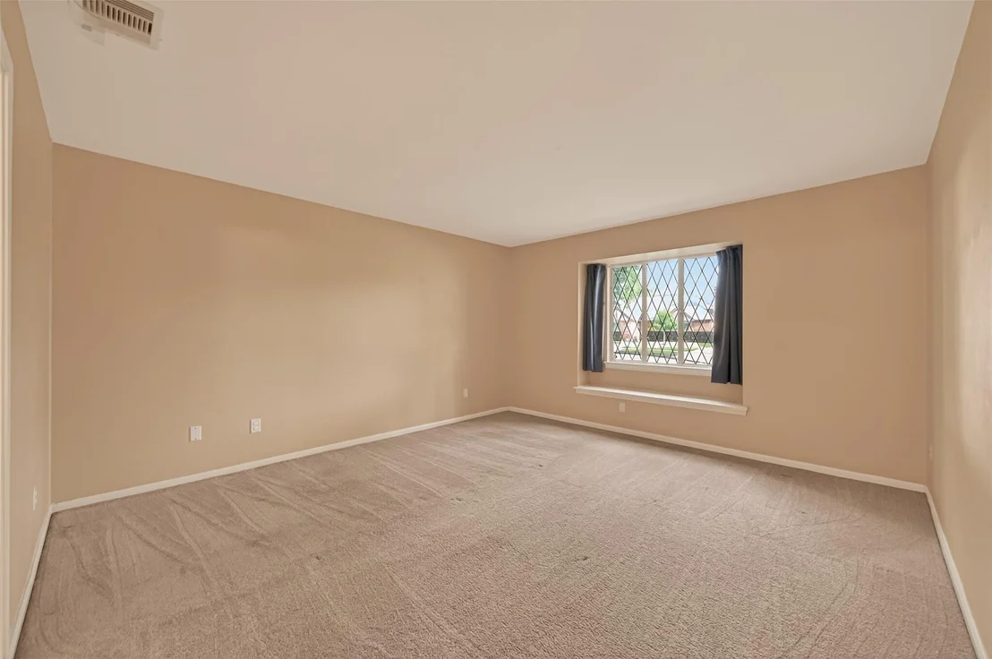 Photo of 6210 Claridge Drive