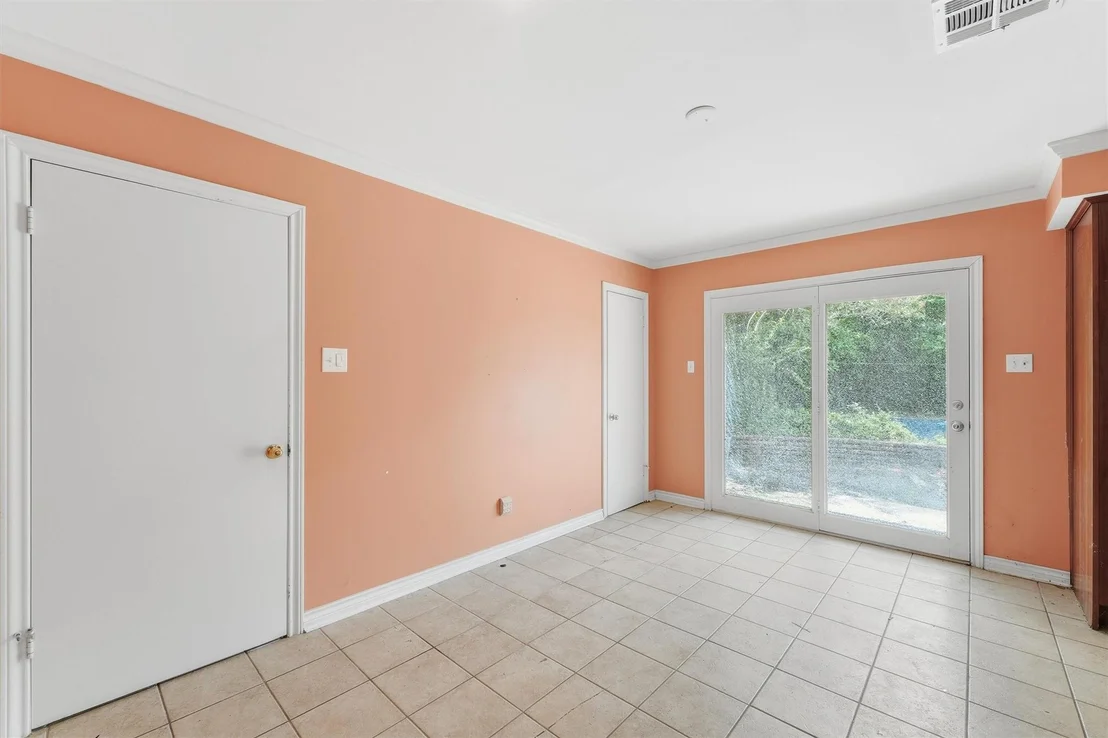 Photo of 1519 Droxford Drive