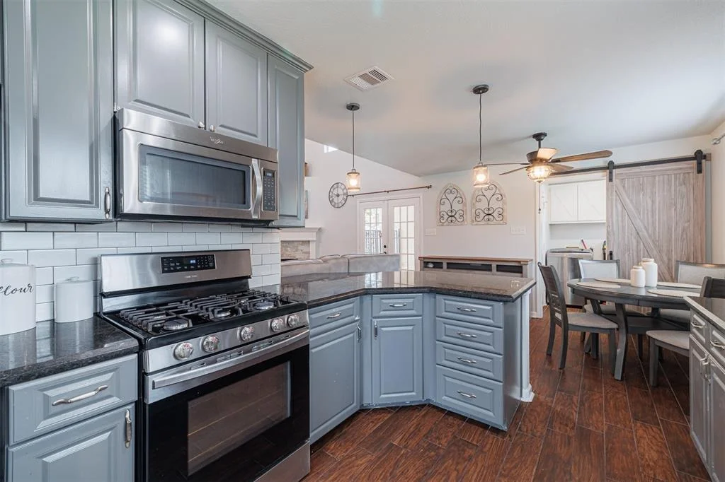 Photo of 5902 Deerfield Court