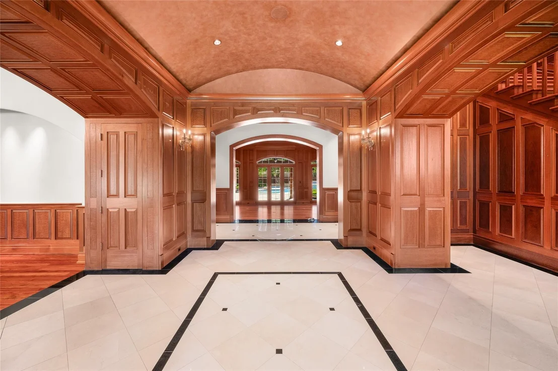 Photo of 1802 Forest Gate Circle