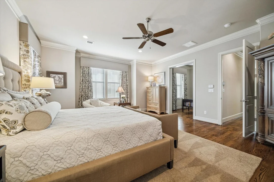 Photo of 7835 Bobbitt Lane