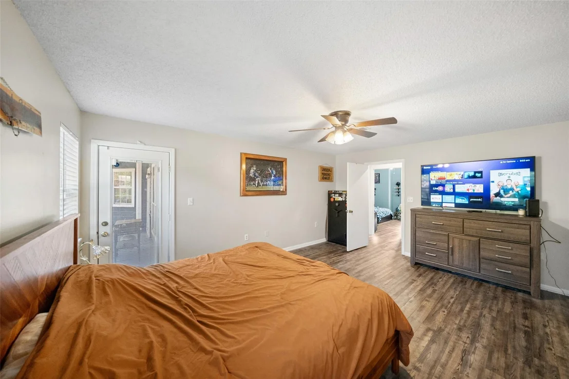 Photo of 201 Pine Road