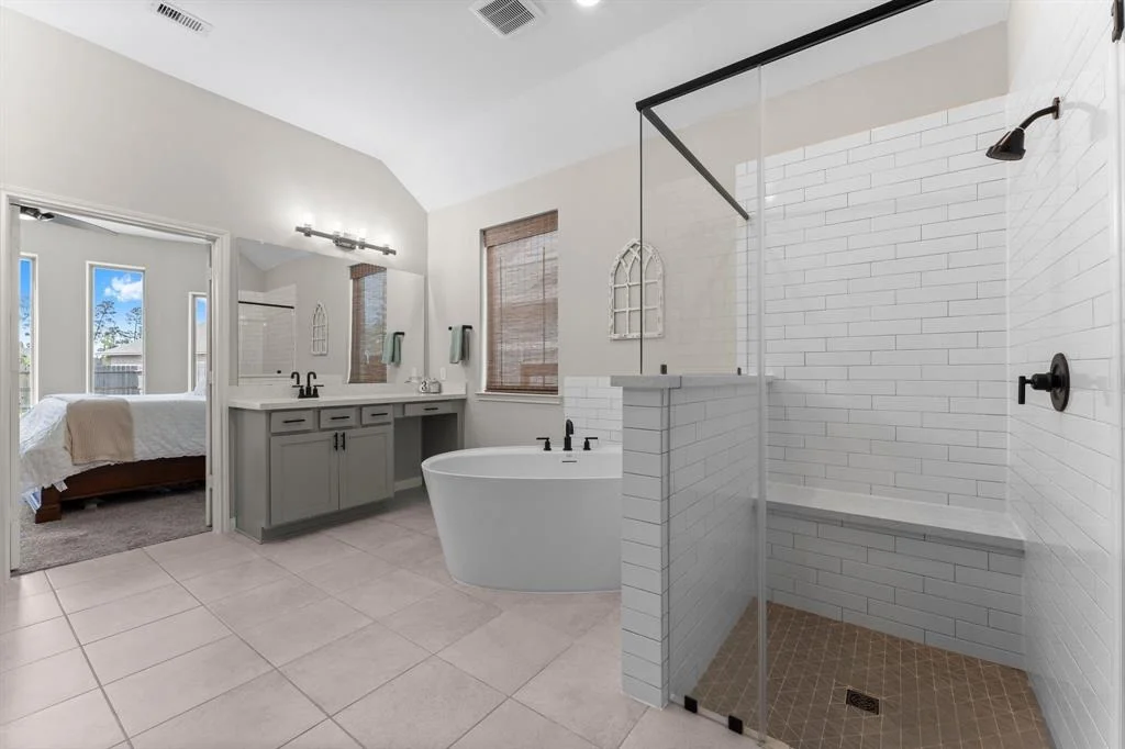 Photo of 2810 Kingly Pine Trail