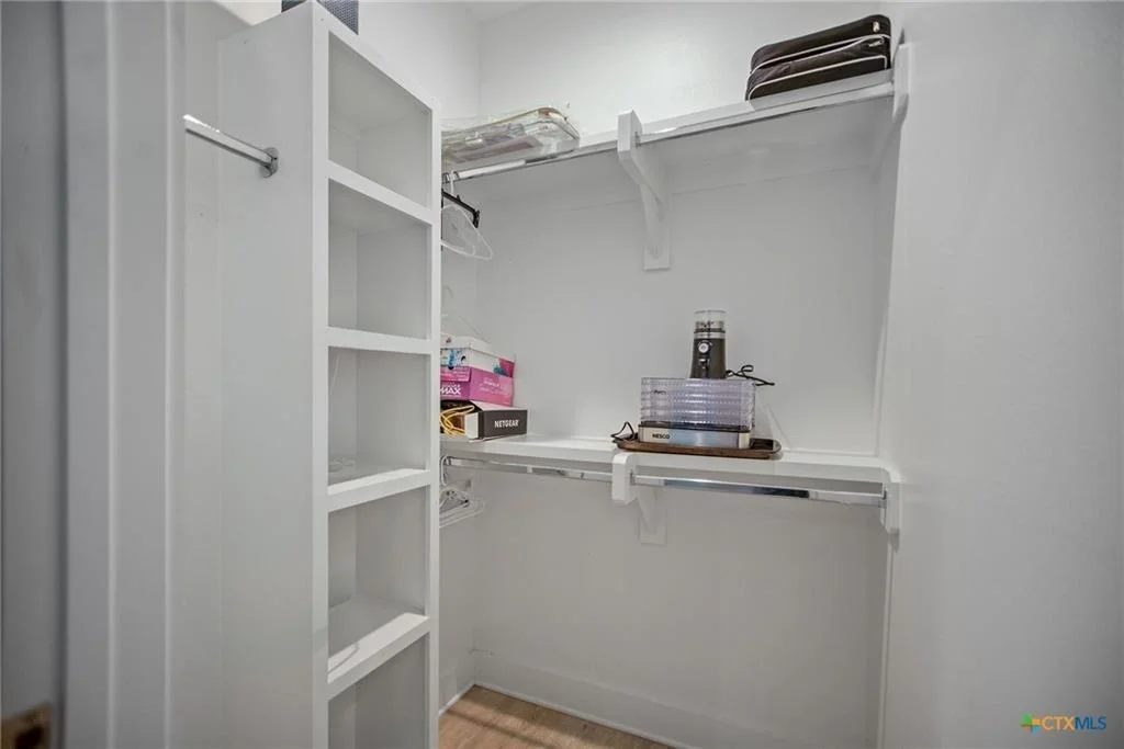 Photo of 1383 Bay Point Drive