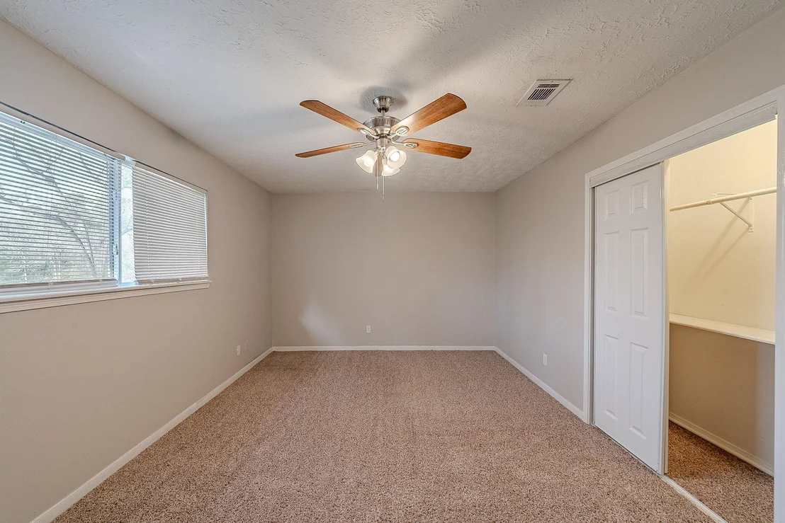 Photo of 1122 Tigris Lane