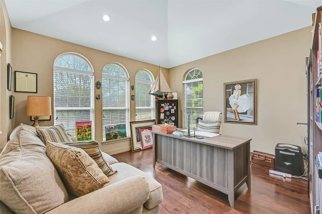 Photo of 3934 Tres Drive