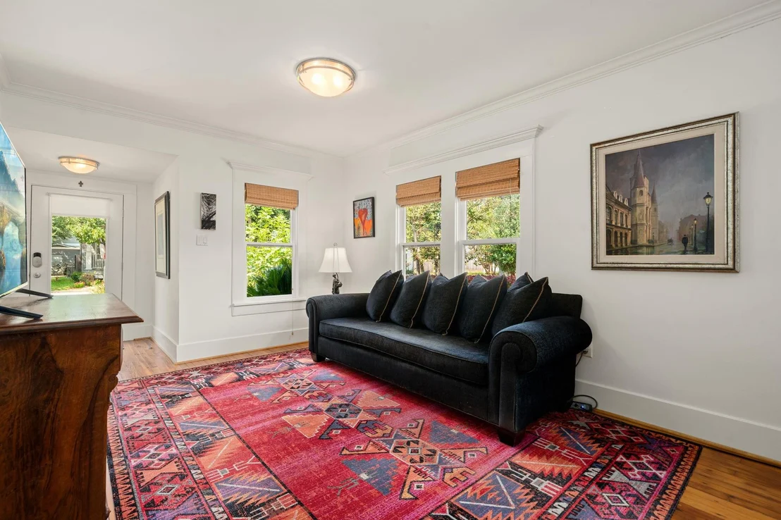 Photo of 2214 Singleton Street