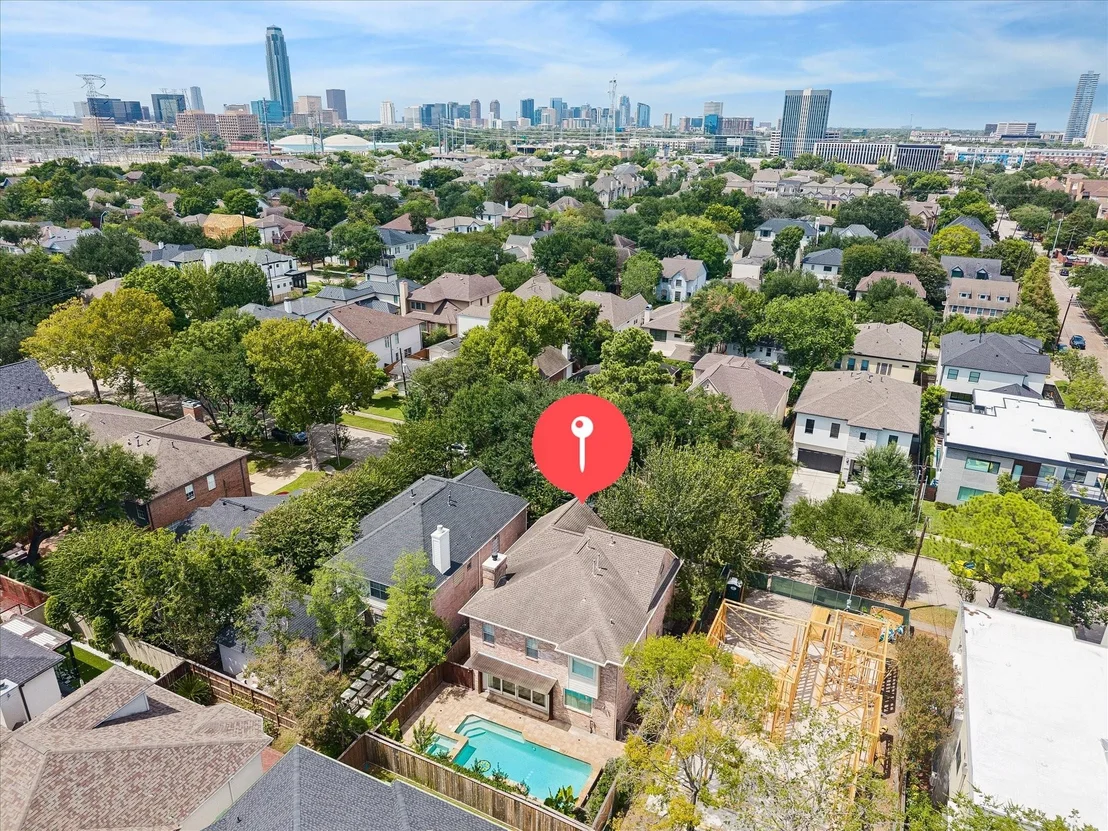 Photo of 4111 Sunset Boulevard