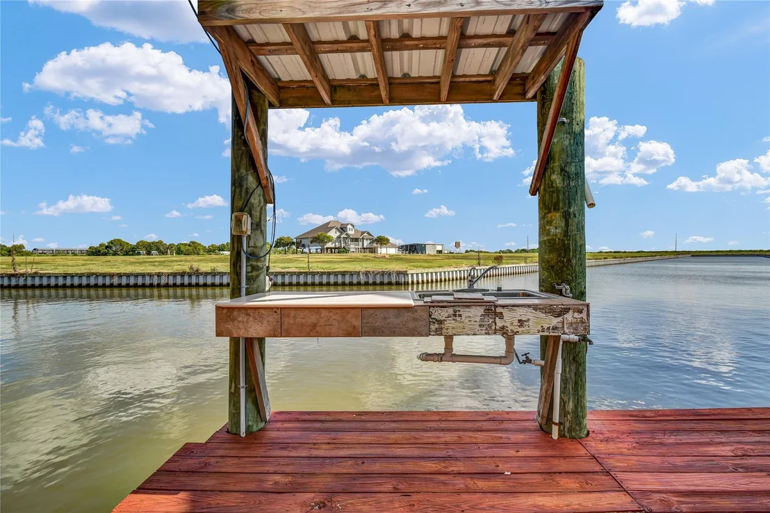 Photo of 220 Kings Drive