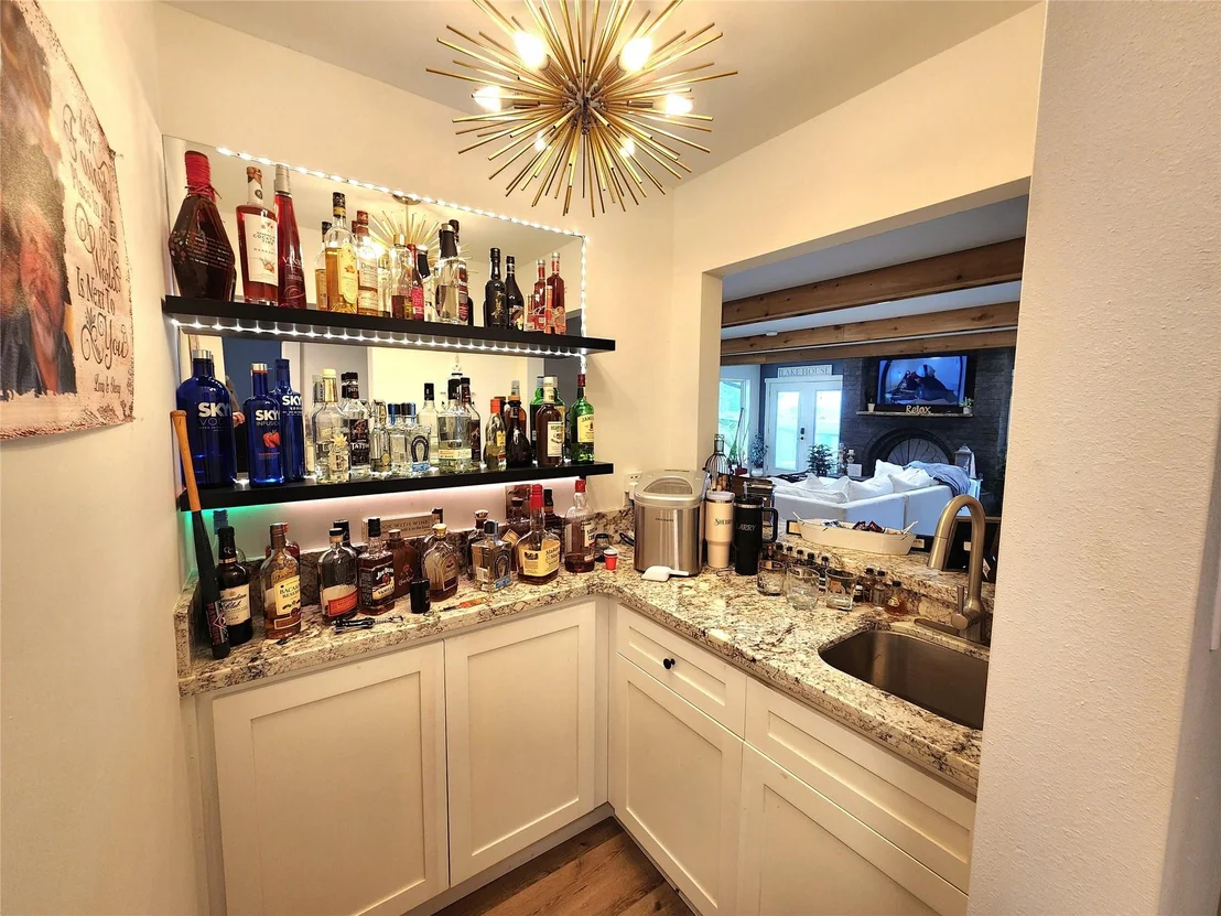 Photo of 292 Echo Lane