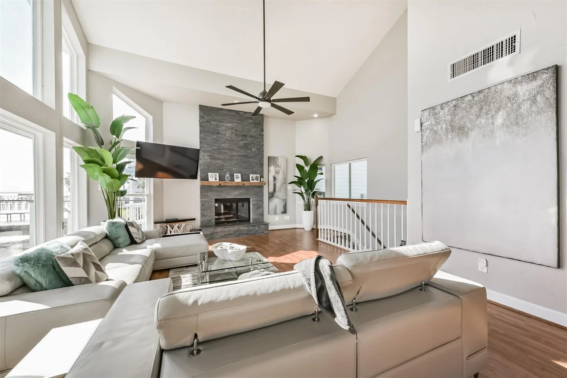 Photo of 1335 Edwards Drive
