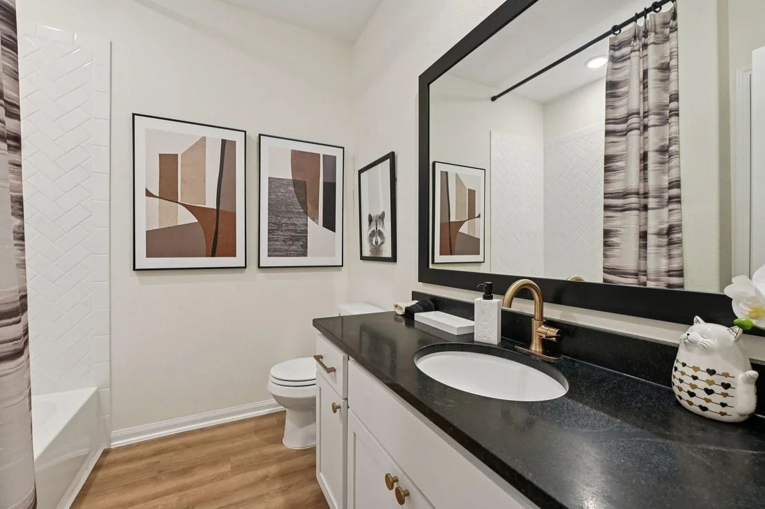 Photo of 661 Barton Place Drive