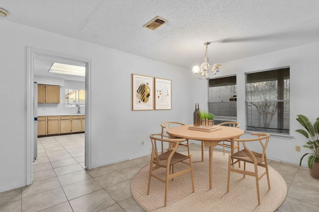Photo of 8239 Twin Tree Lane