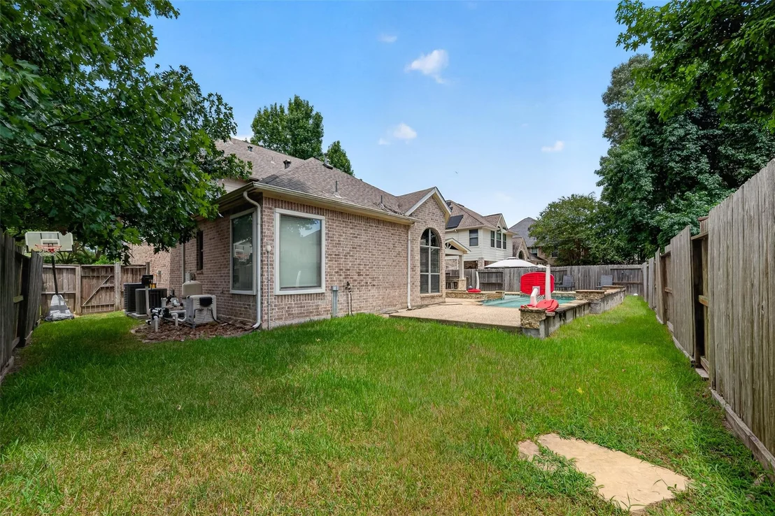 Photo of 2206 Montclair Oaks Lane
