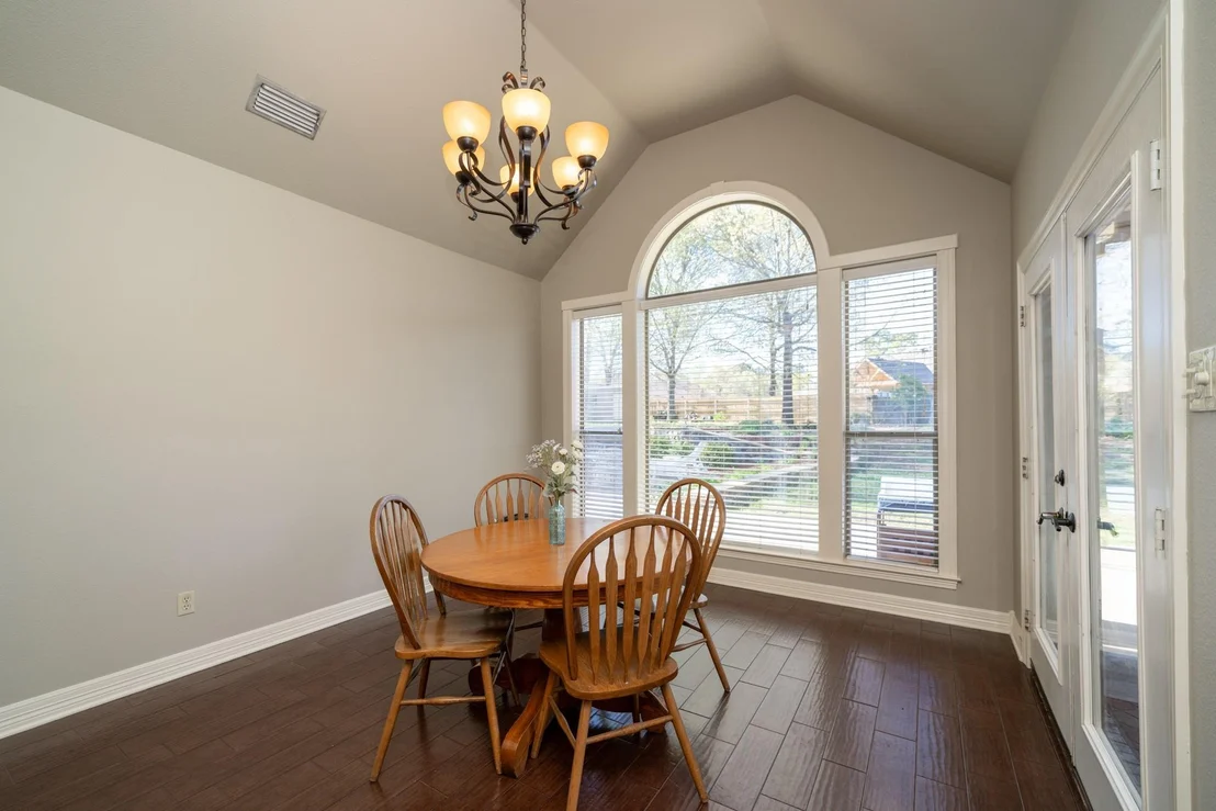Photo of 104 Glen Rose Trail