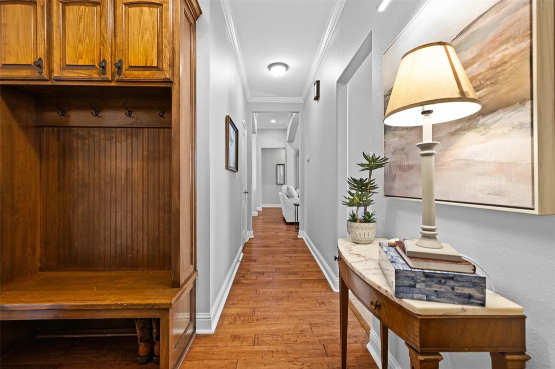 Photo of 155 Oakland