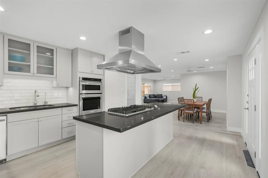 Photo of 1710 Willowby Drive