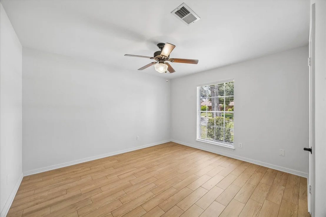 Photo of 11423 Valley Spring Drive