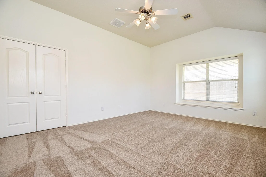 Photo of 24515 Colonial Birch Lane