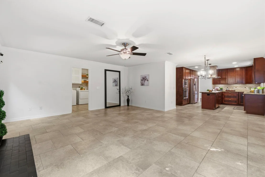 Photo of 11 Thorn Berry Place