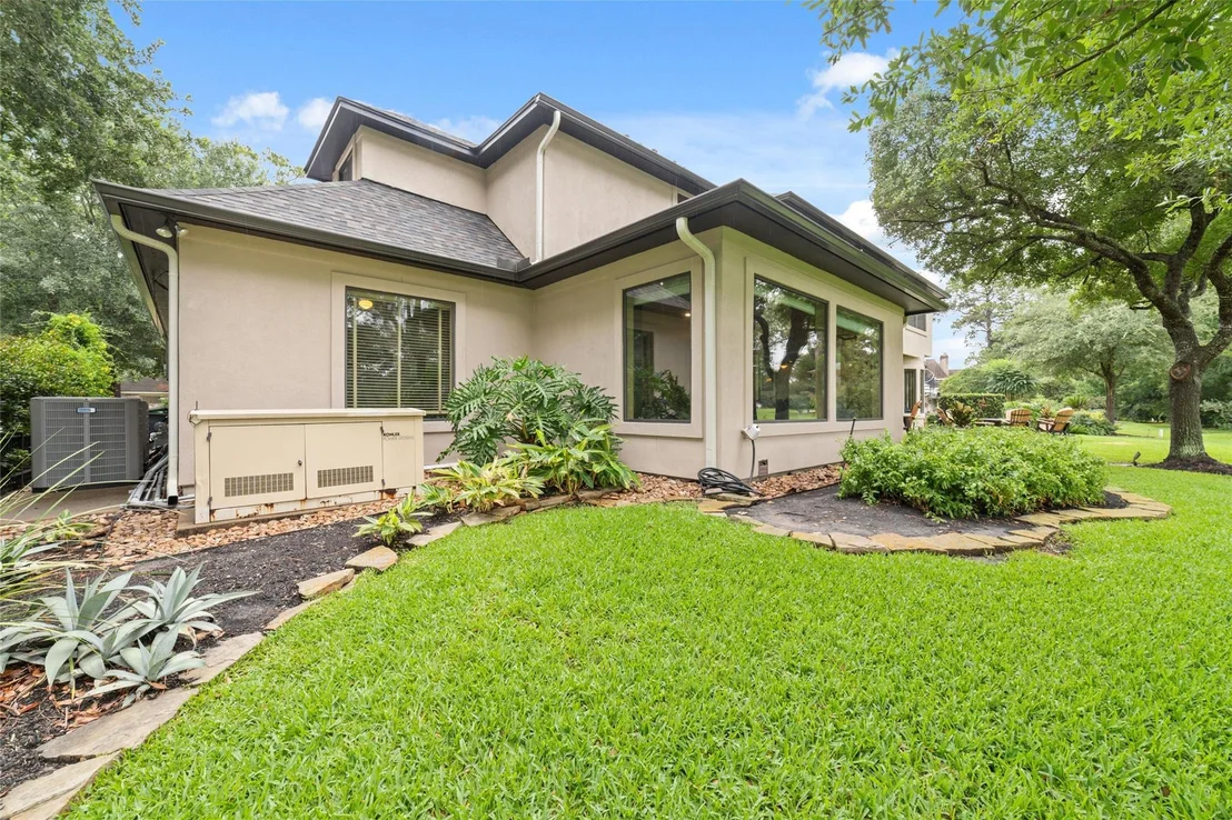 Photo of 6210 Pebble Beach Drive