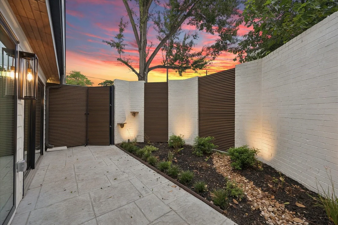Photo of 16 Pine Creek Lane